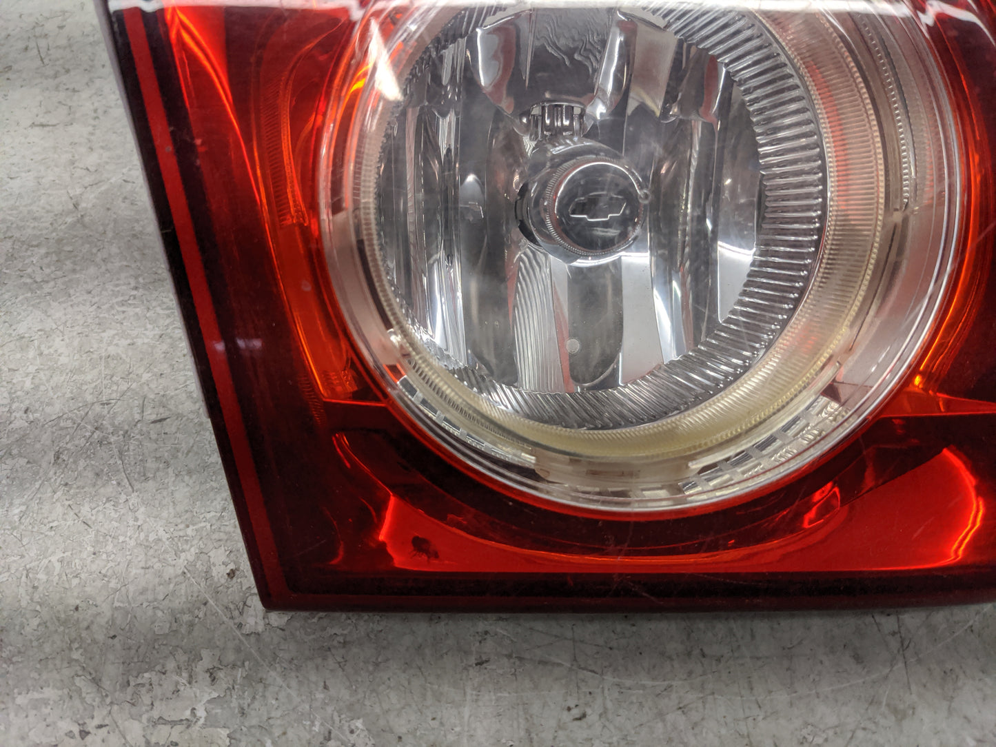2008-2012 Chevrolet Malibu Tail Light Assembly Driver Left OEM P/N:15271120 Fits Fits 2008 2009 2010 2011 2012 OEM Used Auto