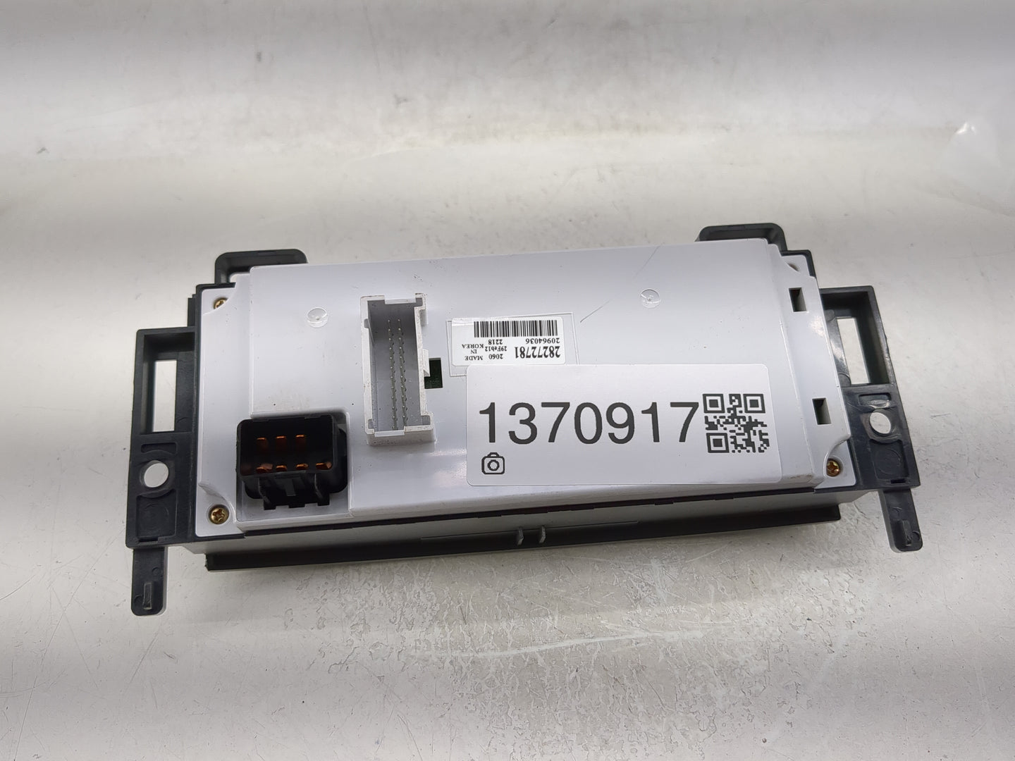 2008-2012 Chevrolet Malibu Climate Control Module Temperature AC/Heater Replacement P/N:20964036 28272781 Fits OEM Used Auto