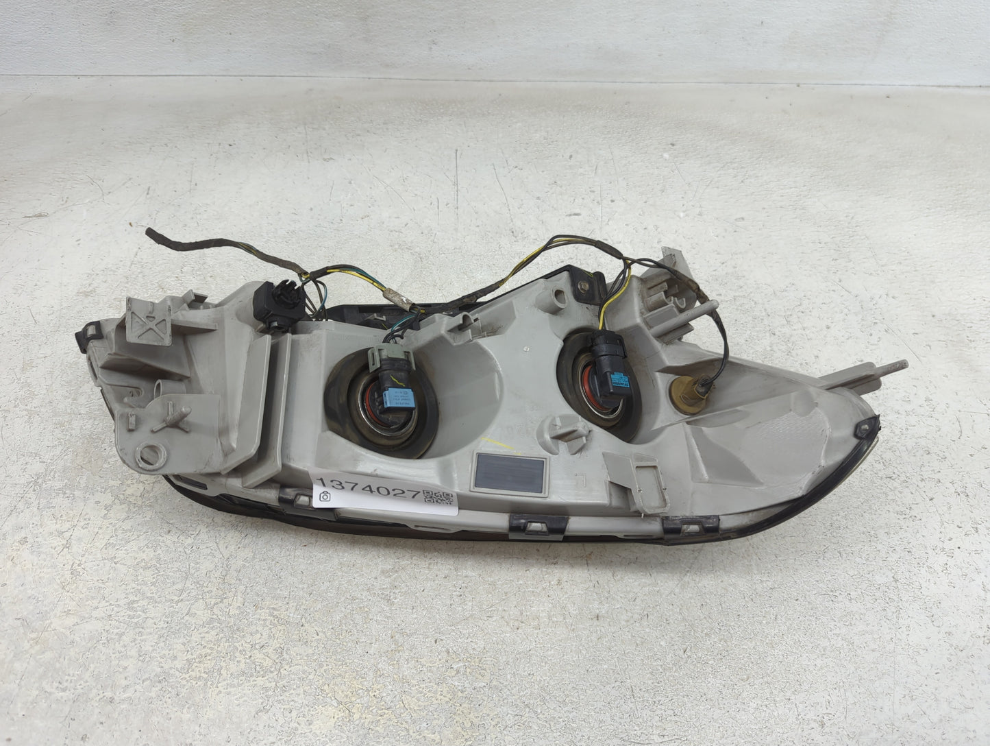 2008-2012 Chevrolet Malibu Driver Left Oem Head Light Headlight Lamp - Oemusedautoparts1.com