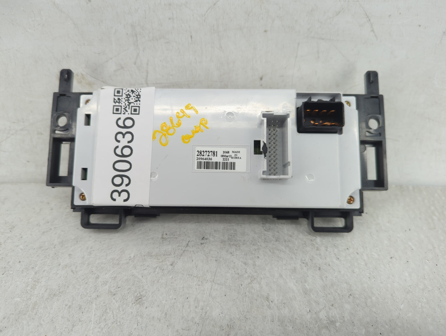 2008-2012 Chevrolet Malibu Climate Control Module Temperature AC/Heater Replacement P/N:28272781 Fits OEM Used Auto Parts - 