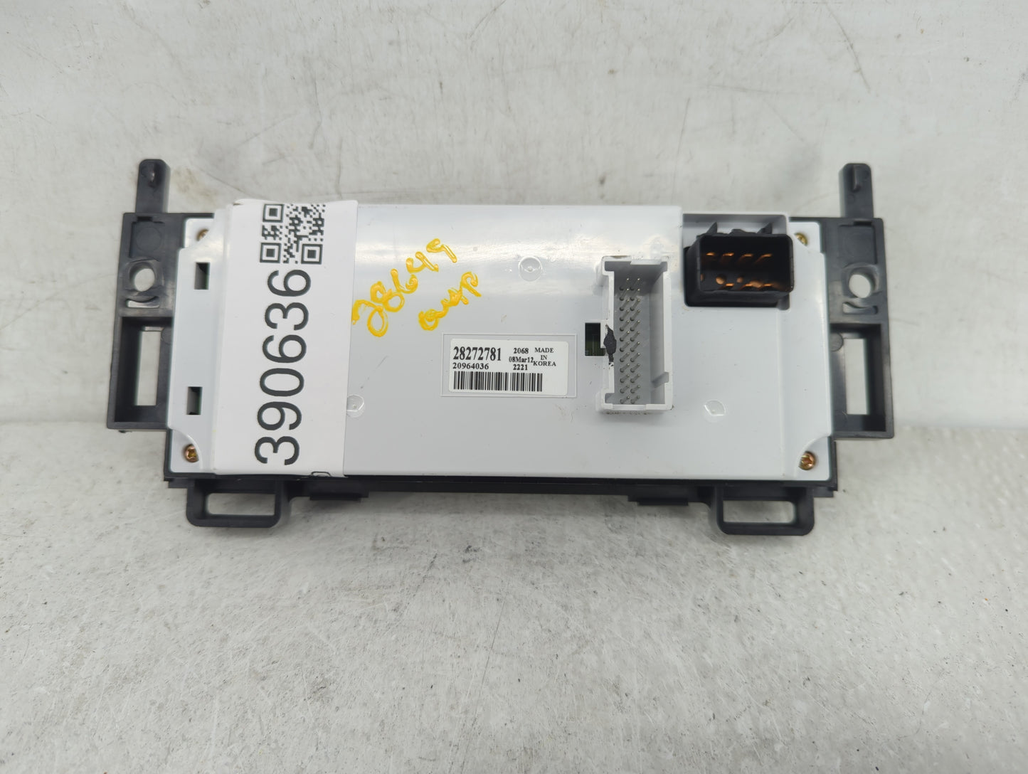 2008-2012 Chevrolet Malibu Climate Control Module Temperature AC/Heater Replacement P/N:28272781 Fits OEM Used Auto Parts - 