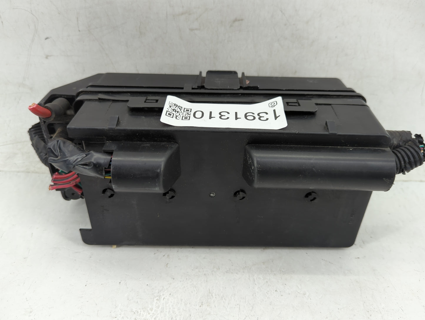 2008-2012 Chevrolet Malibu Fusebox Fuse Box Panel Relay Module P/N:13572723 20822689 Fits Fits 2008 2009 2010 2011 2012 OEM 