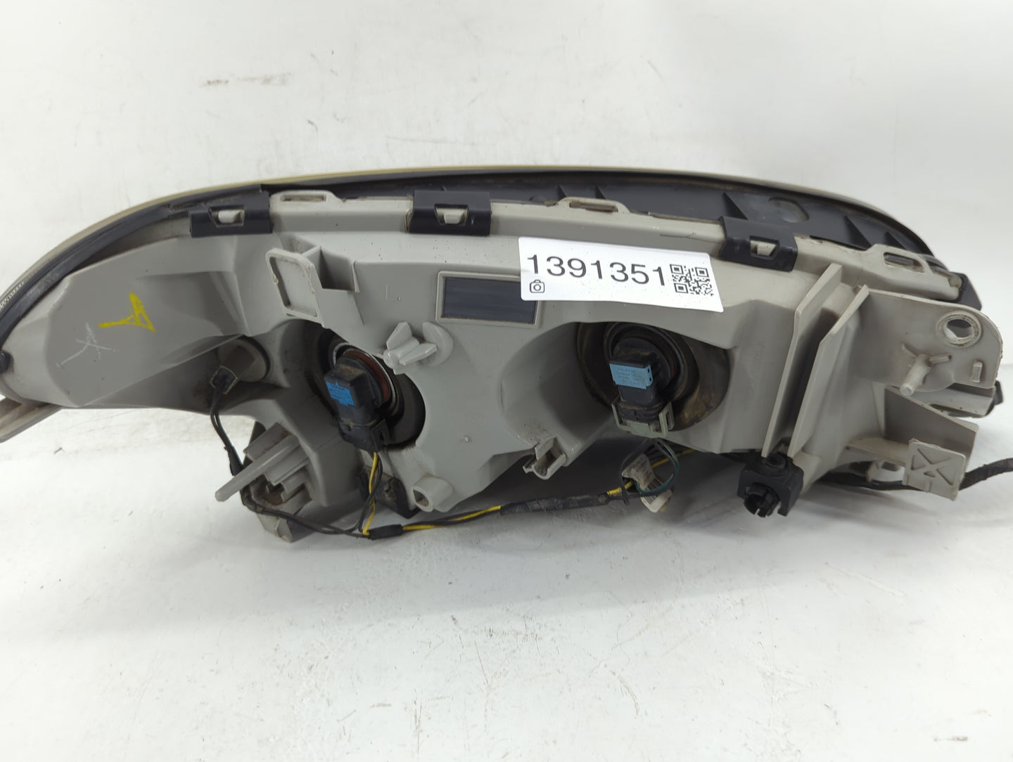 2008-2012 Chevrolet Malibu Driver Left Oem Head Light Headlight Lamp - Oemusedautoparts1.com