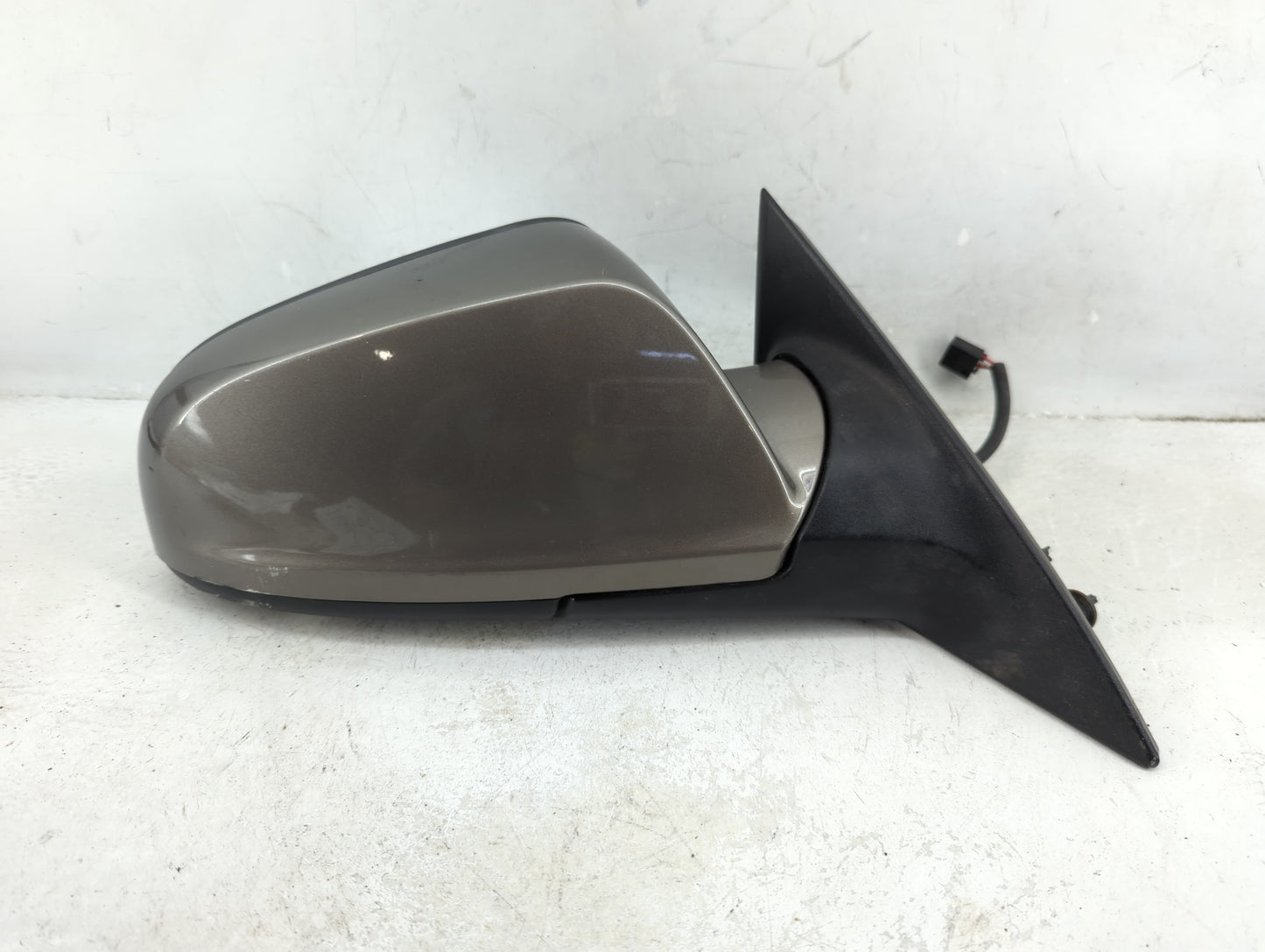 2008-2012 Chevrolet Malibu Passenger Side View Mirror - Right Door Mirror OEM Used - Oemusedautoparts1.com