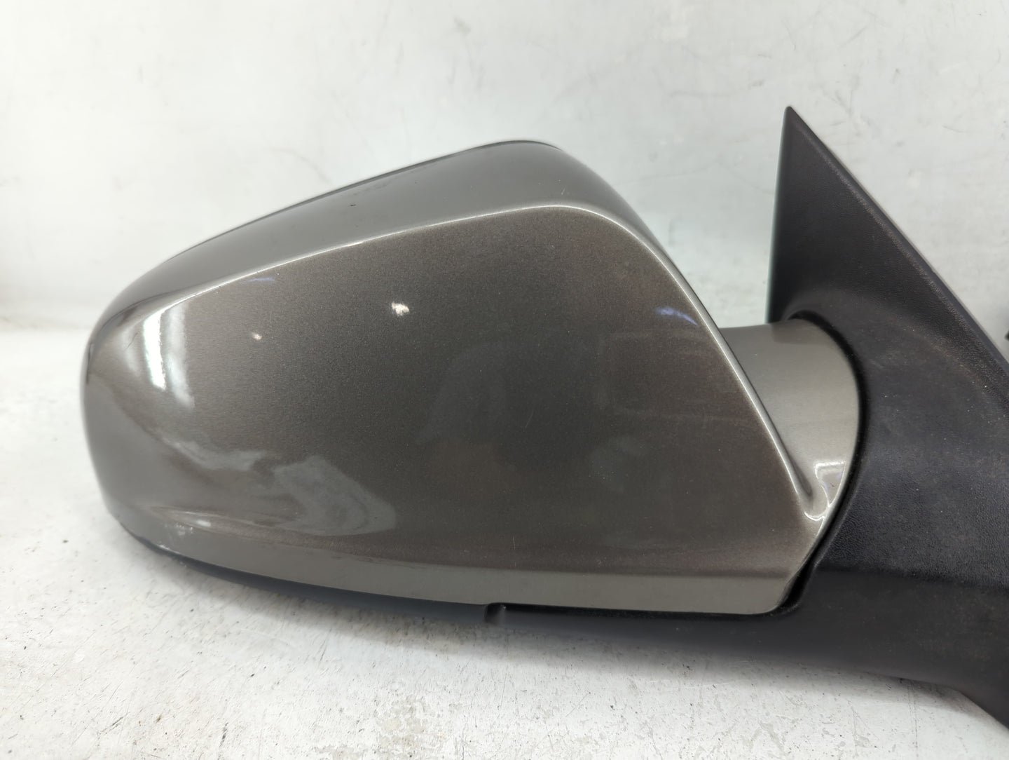 2008-2012 Chevrolet Malibu Passenger Side View Mirror - Right Door Mirror OEM Used - Oemusedautoparts1.com
