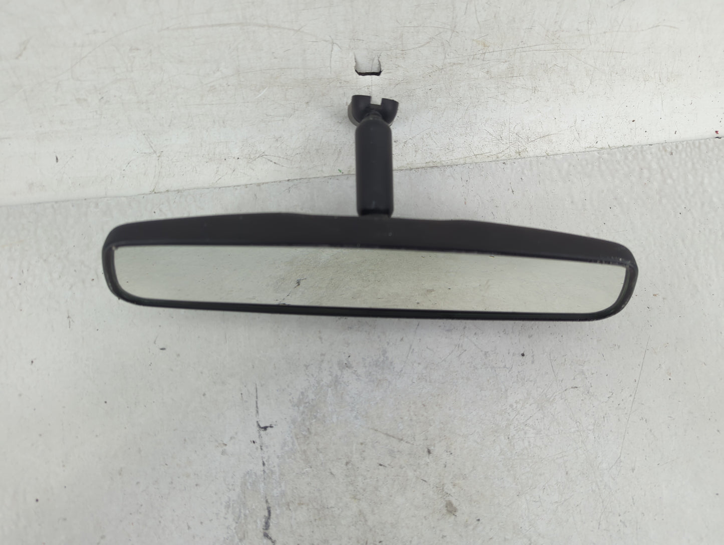 1997-2012 Chevrolet Malibu Interior Rear View Mirror Replacement OEM Fits OEM Used Auto Parts - Oemusedautoparts1.com