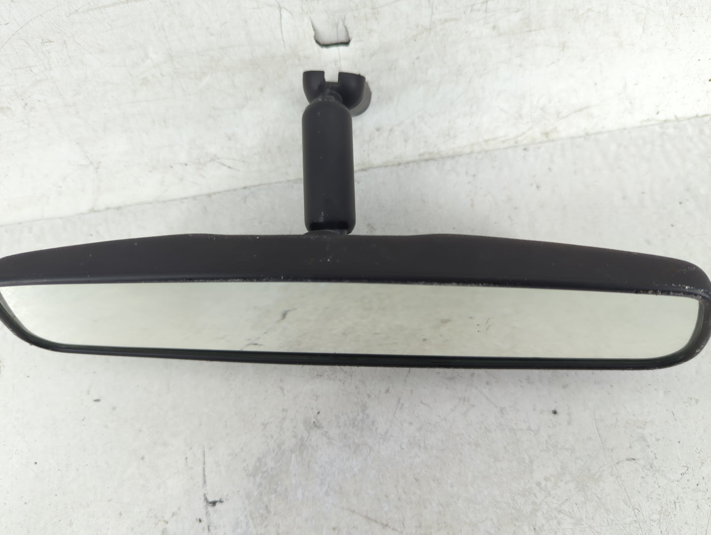 1997-2012 Chevrolet Malibu Interior Rear View Mirror Replacement OEM Fits OEM Used Auto Parts - Oemusedautoparts1.com