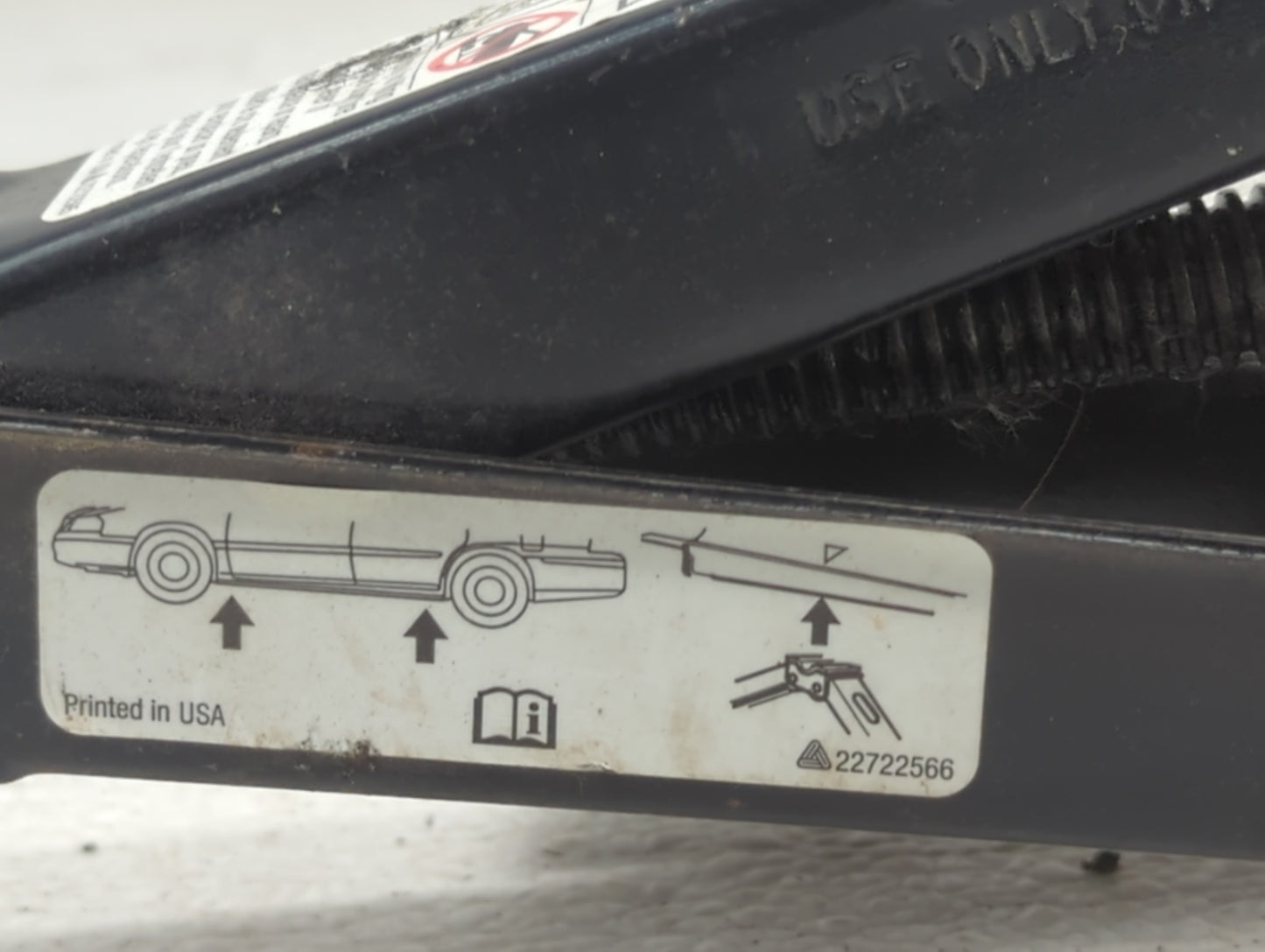 2012 Chevrolet Malibu Spare Scissor Car Jack - Oemusedautoparts1.com