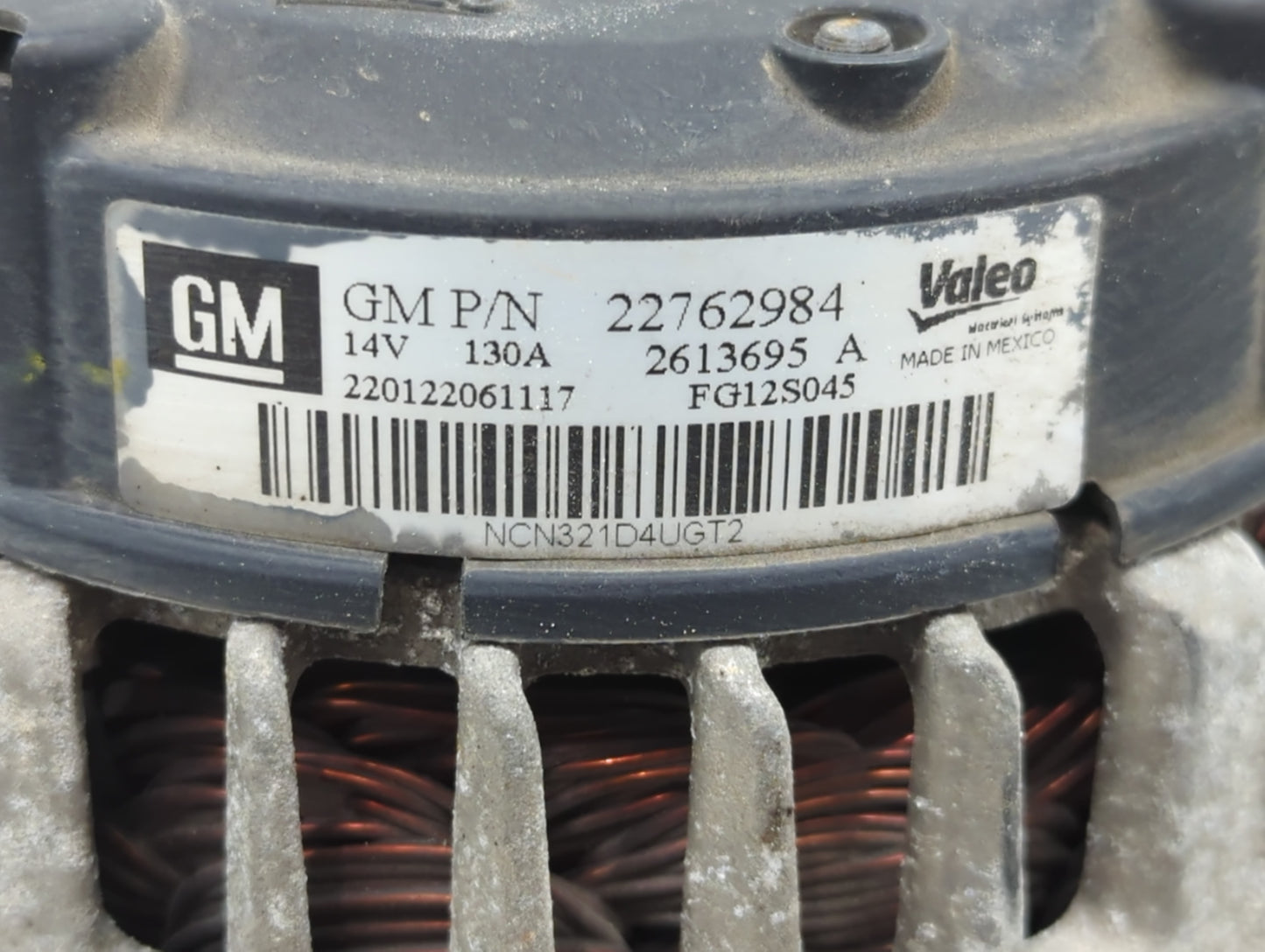 2008-2012 Chevrolet Malibu Alternator Replacement Generator Charging Assembly Engine OEM P/N:22762984 Fits OEM Used Auto Par