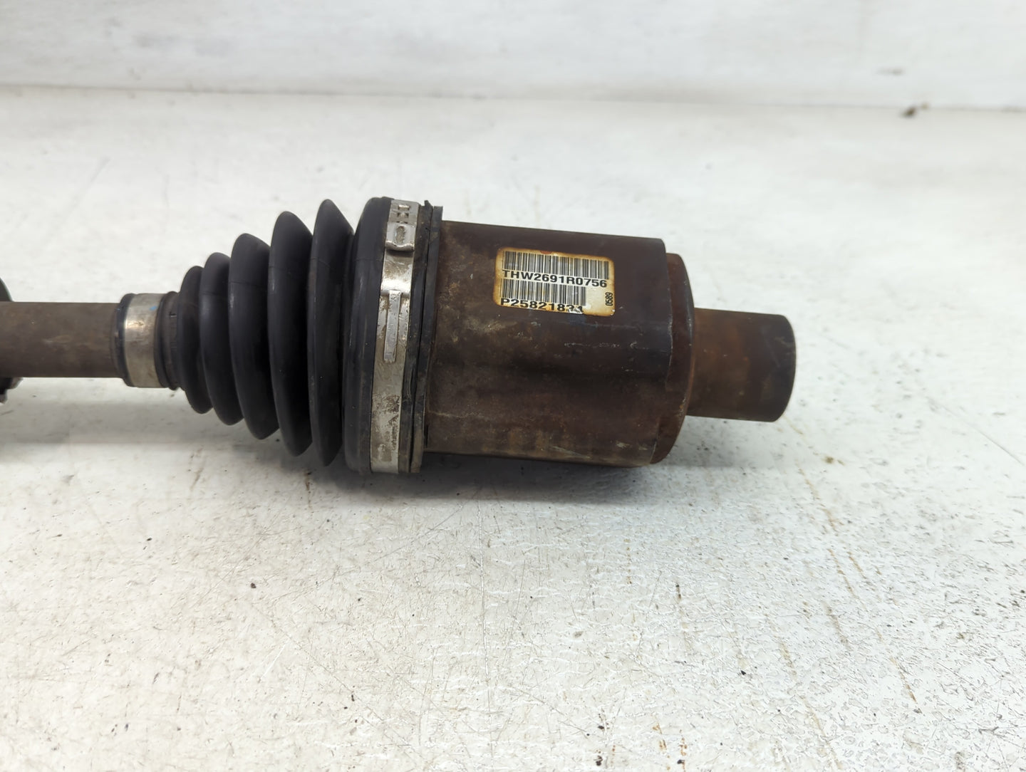 2009-2012 Chevrolet Malibu Axle Shaft Front Passenger Cv C/v - Oemusedautoparts1.com