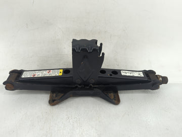 2012 Chevrolet Malibu Spare Scissor Car Jack - Oemusedautoparts1.com