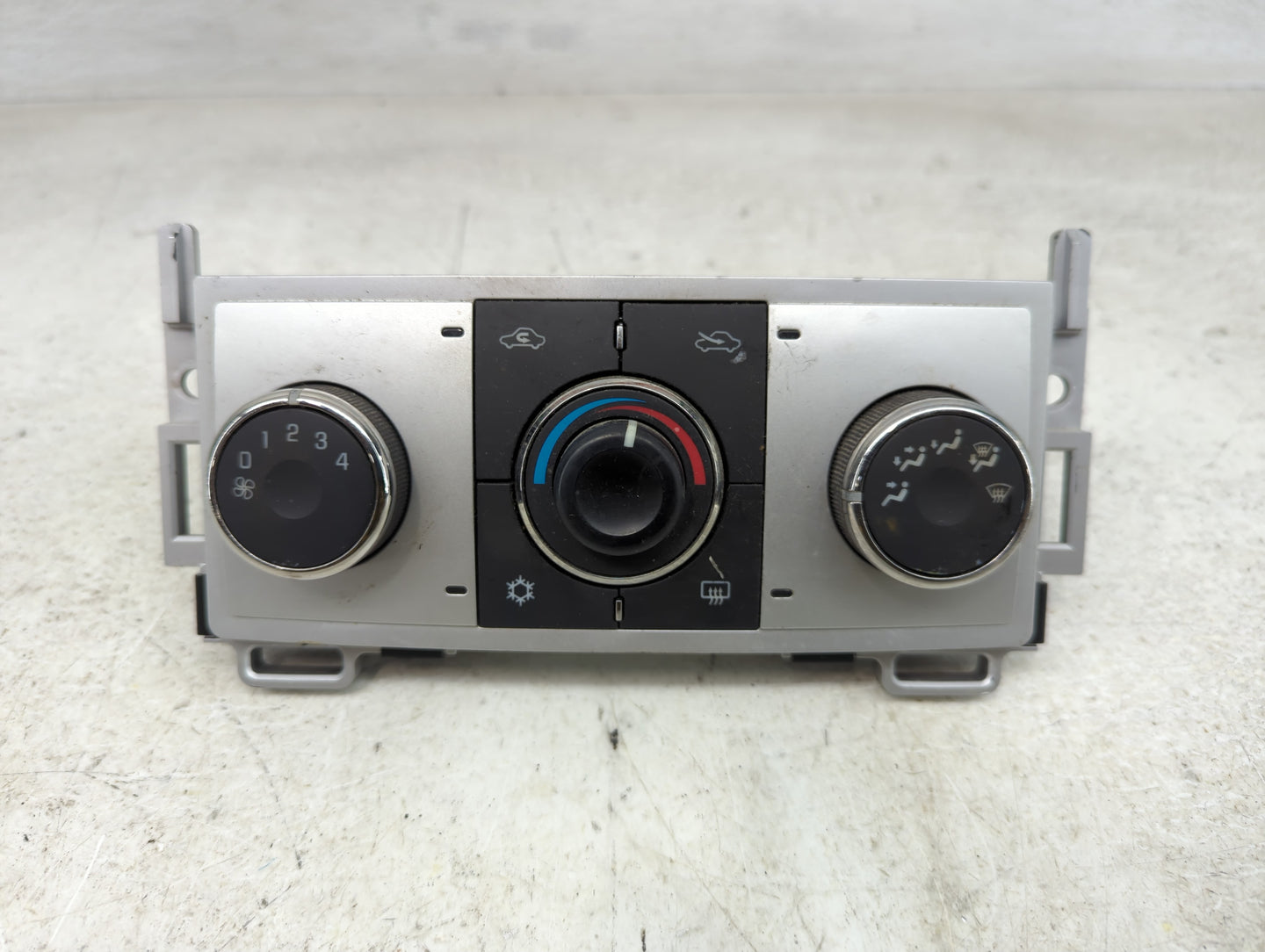 2008-2012 Chevrolet Malibu Climate Control Module Temperature AC/Heater Replacement P/N:20964036 28272781 Fits OEM Used Auto