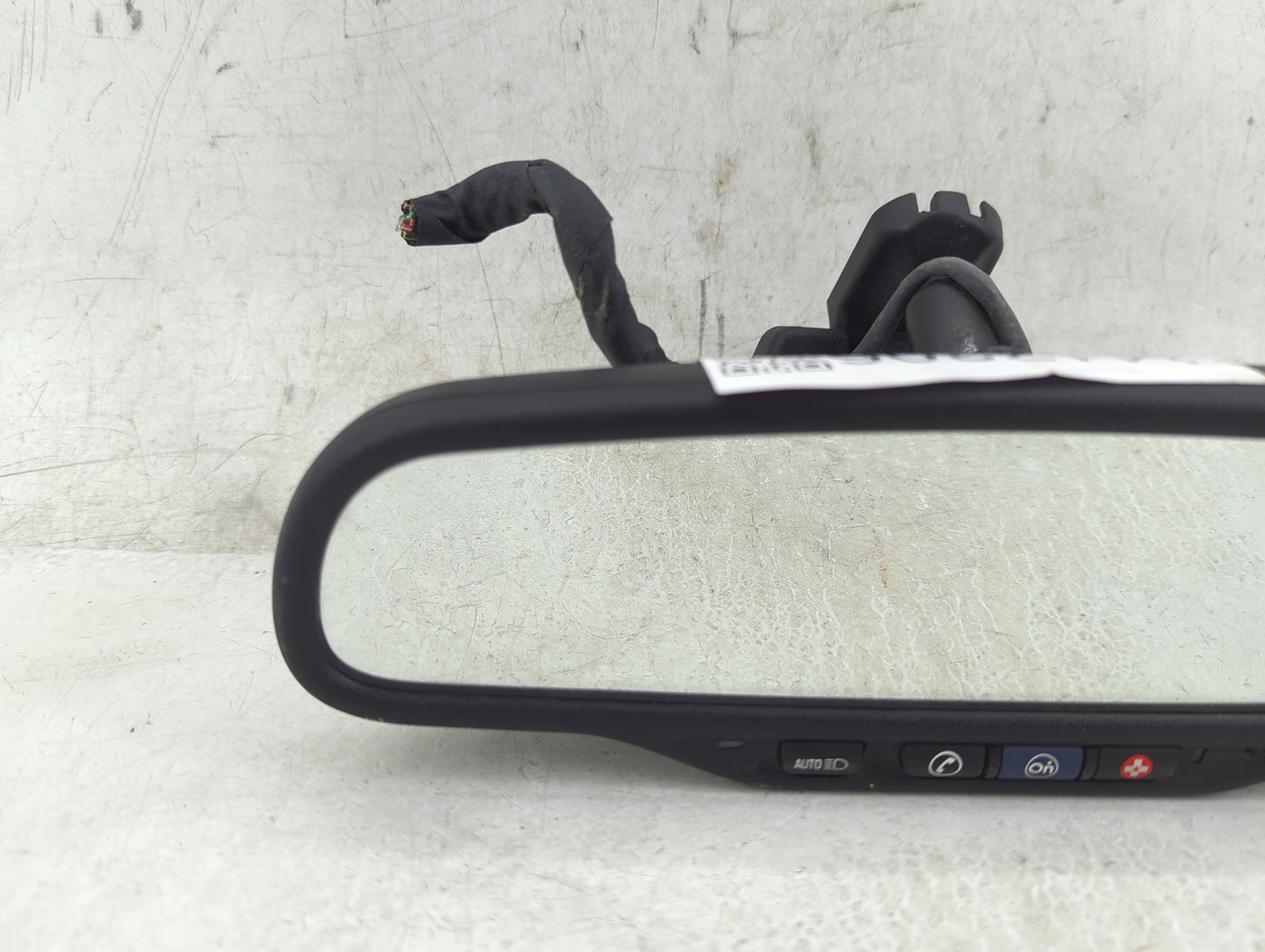 2004-2012 Chevrolet Malibu Interior Rear View Mirror Replacement OEM P/N:E11025898 Fits OEM Used Auto Parts - Oemusedautopar