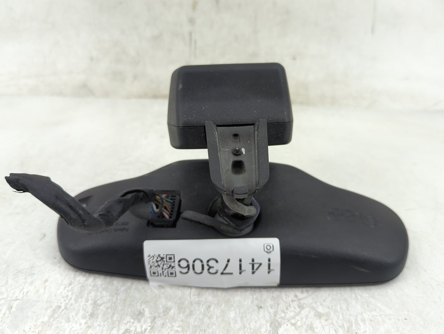 2004-2012 Chevrolet Malibu Interior Rear View Mirror Replacement OEM P/N:E11025898 Fits OEM Used Auto Parts - Oemusedautopar