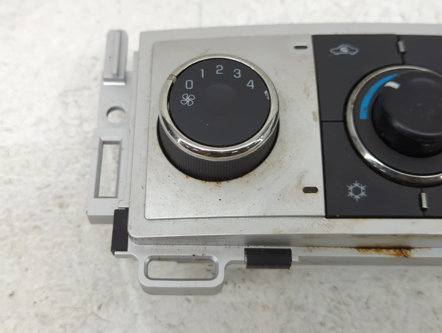 2008-2012 Chevrolet Malibu Climate Control Module Temperature AC/Heater Replacement Fits Fits 2008 2009 2010 2011 2012 OEM U