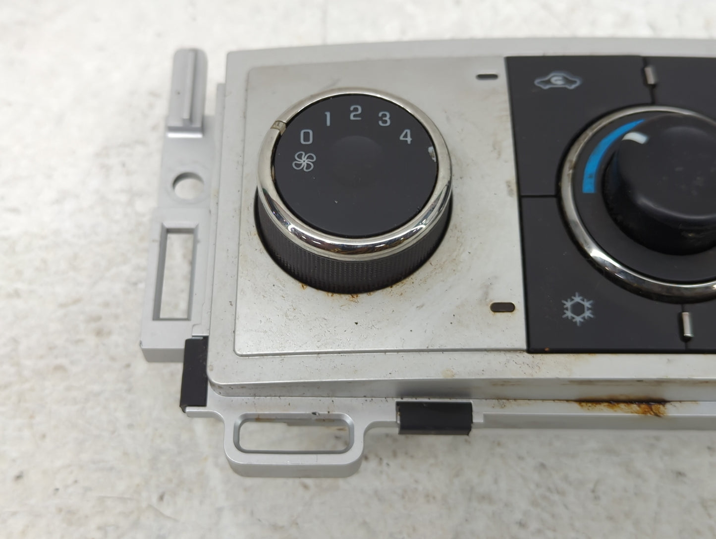 2008-2012 Chevrolet Malibu Climate Control Module Temperature AC/Heater Replacement Fits Fits 2008 2009 2010 2011 2012 OEM U