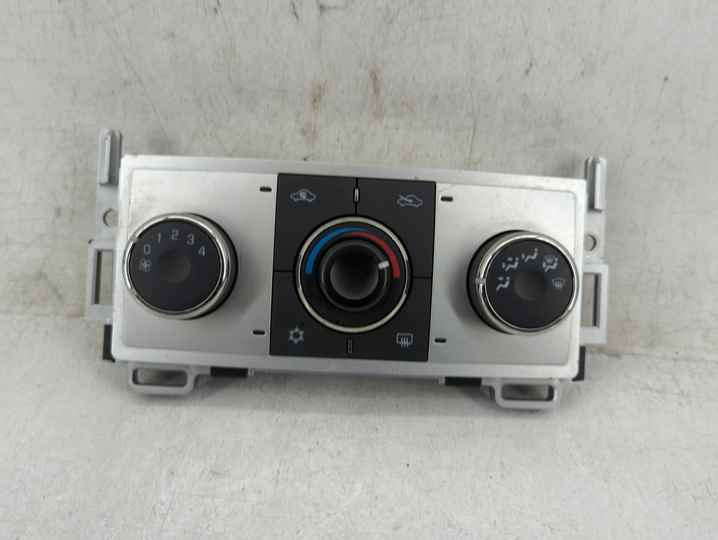 2008-2012 Chevrolet Malibu Climate Control Module Temperature AC/Heater Replacement P/N:20923130 28251428 Fits OEM Used Auto