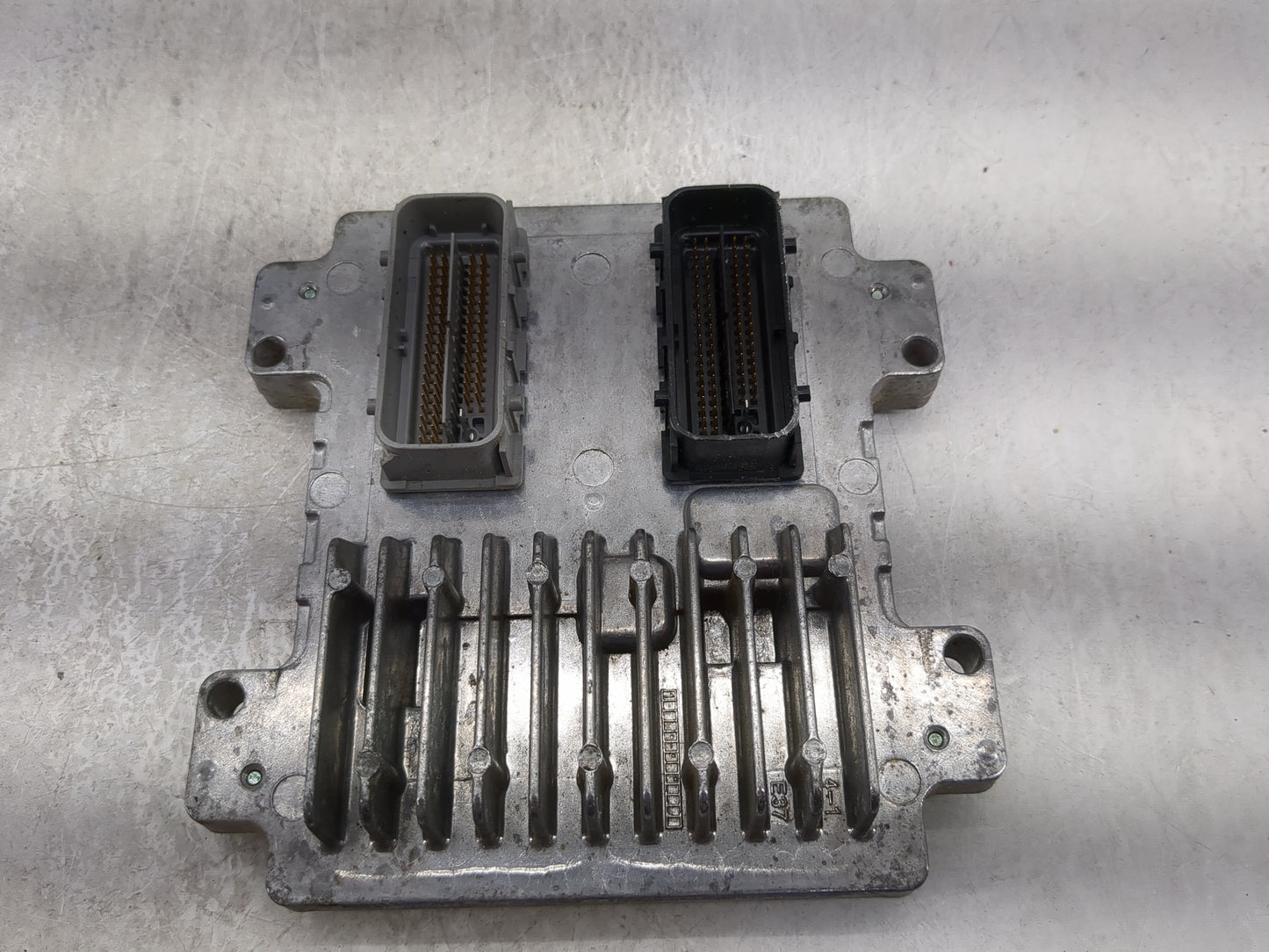 2007-2012 Chevrolet Malibu PCM Engine Control Computer ECU ECM PCU OEM P/N:12612397 12638026 Fits OEM Used Auto Parts - Oemu