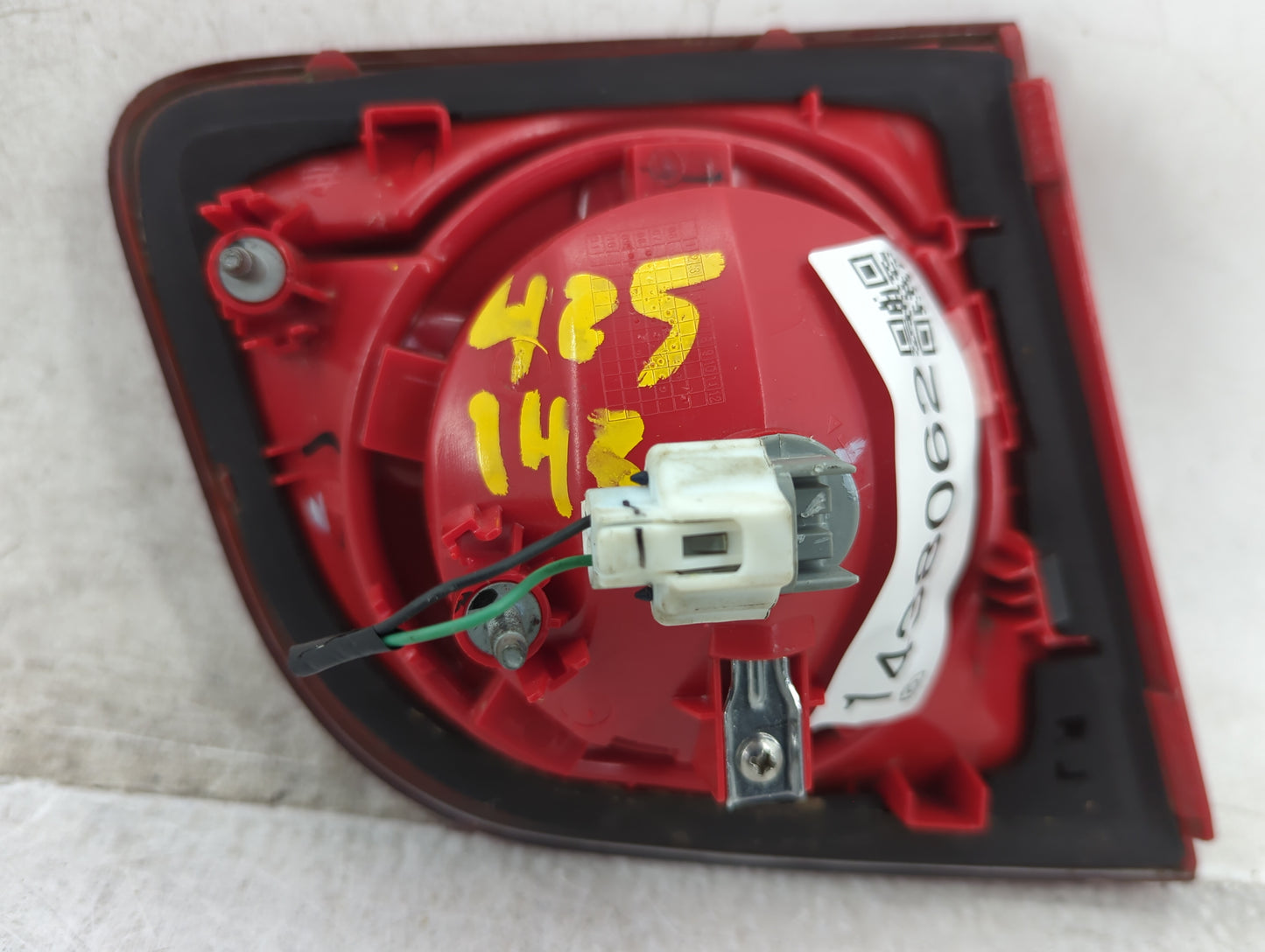 2012 Chevrolet Malibu Tail Light Assembly Passenger Right OEM Fits OEM Used Auto Parts - Oemusedautoparts1.com