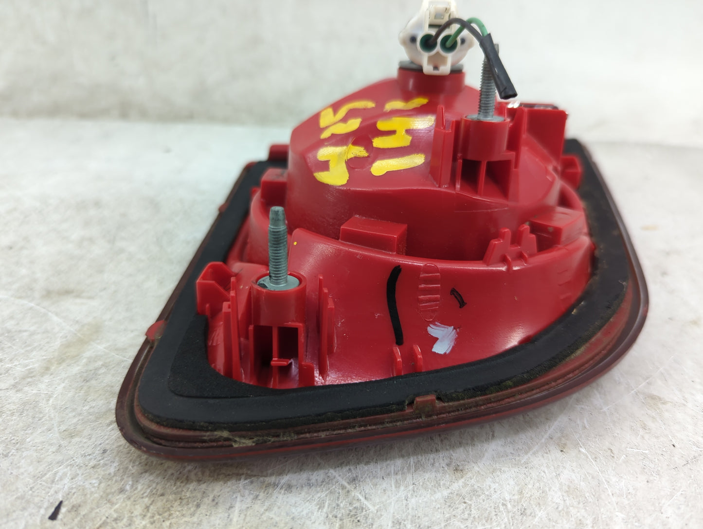 2012 Chevrolet Malibu Tail Light Assembly Passenger Right OEM Fits OEM Used Auto Parts - Oemusedautoparts1.com
