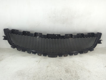 2008-2012 Chevrolet Malibu Front Grille Bumper Not Included - Oemusedautoparts1.com