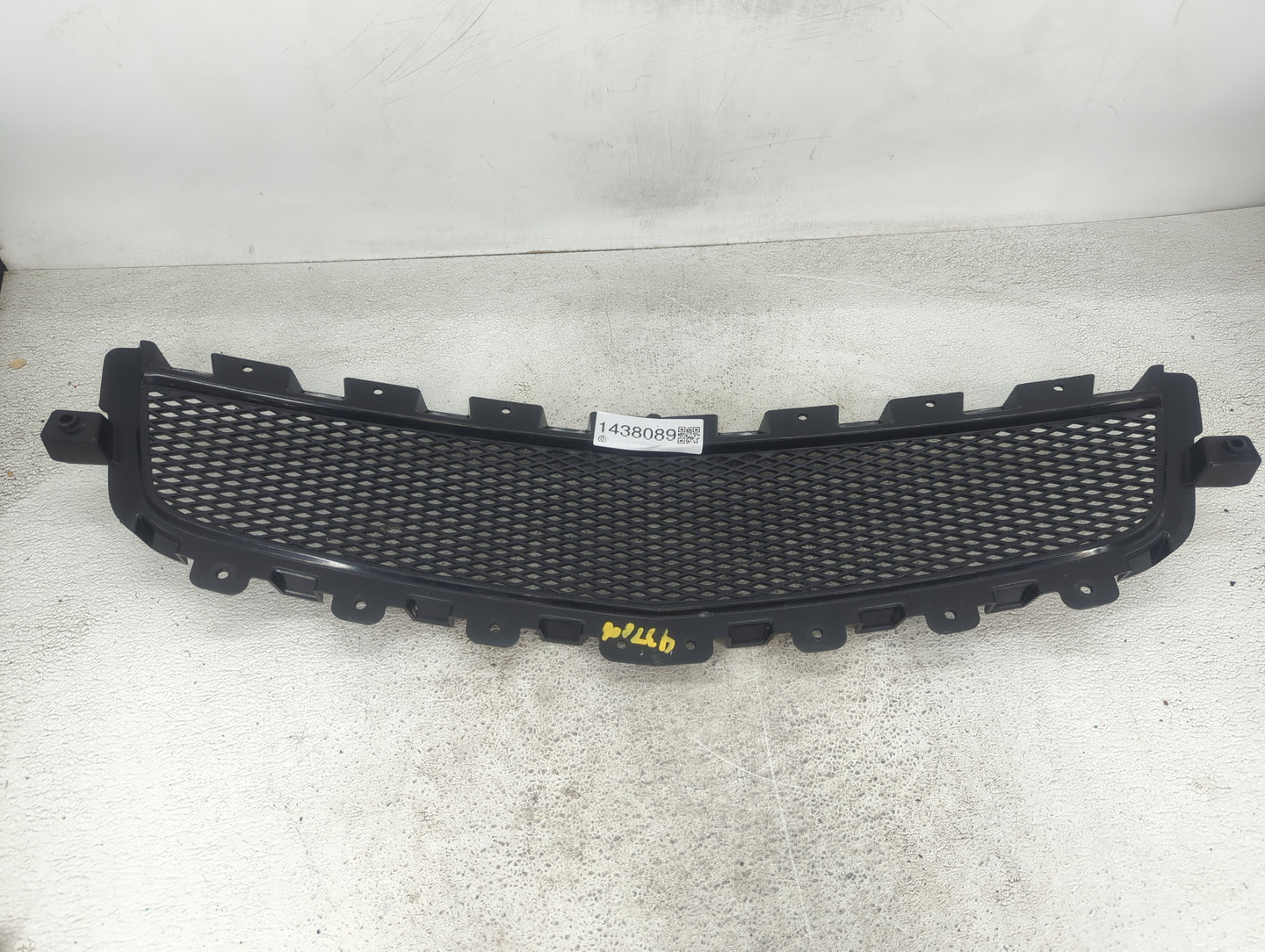 2008-2012 Chevrolet Malibu Front Grille Bumper Not Included - Oemusedautoparts1.com