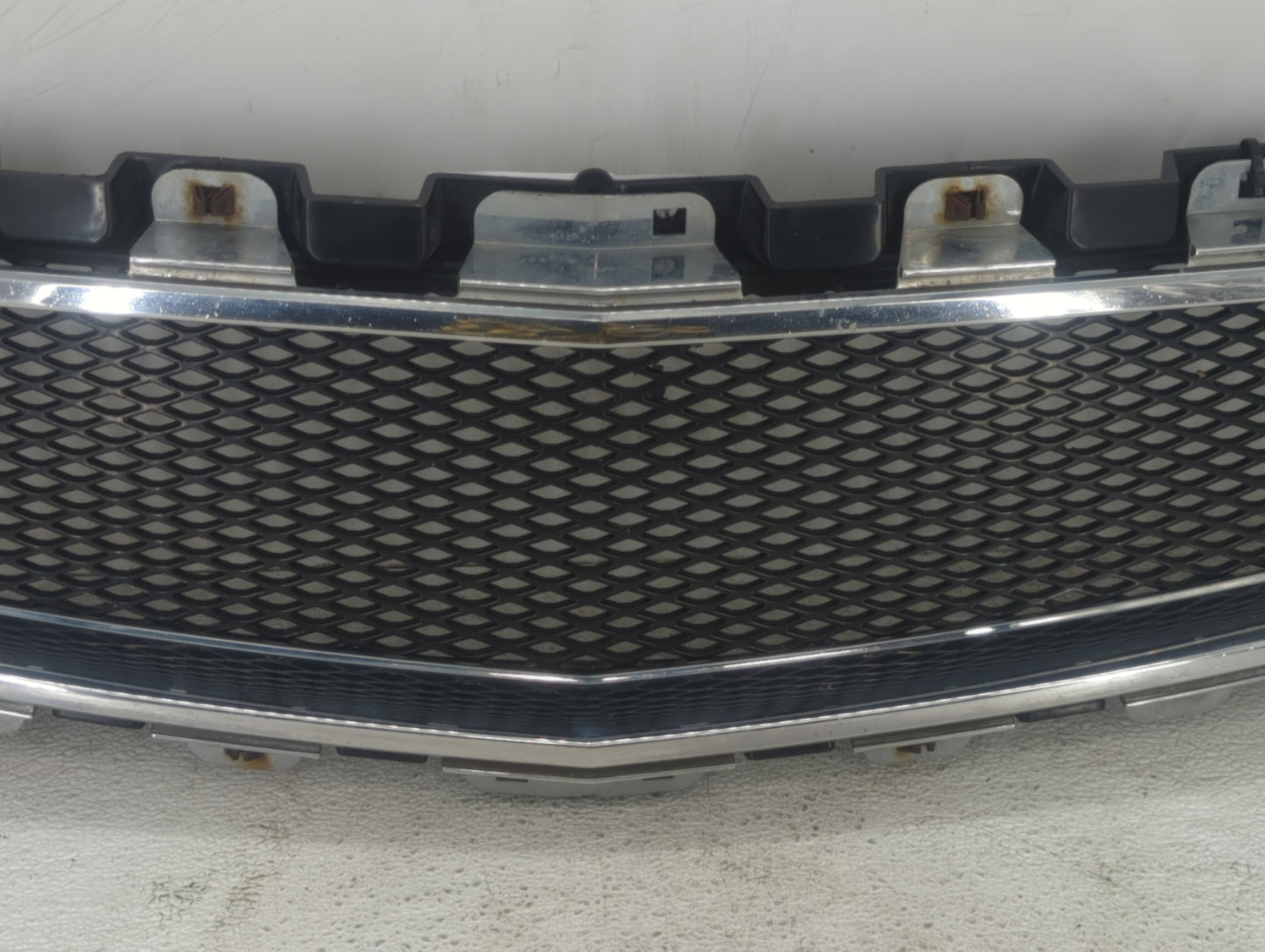 2008-2012 Chevrolet Malibu Front Grille Bumper Not Included - Oemusedautoparts1.com