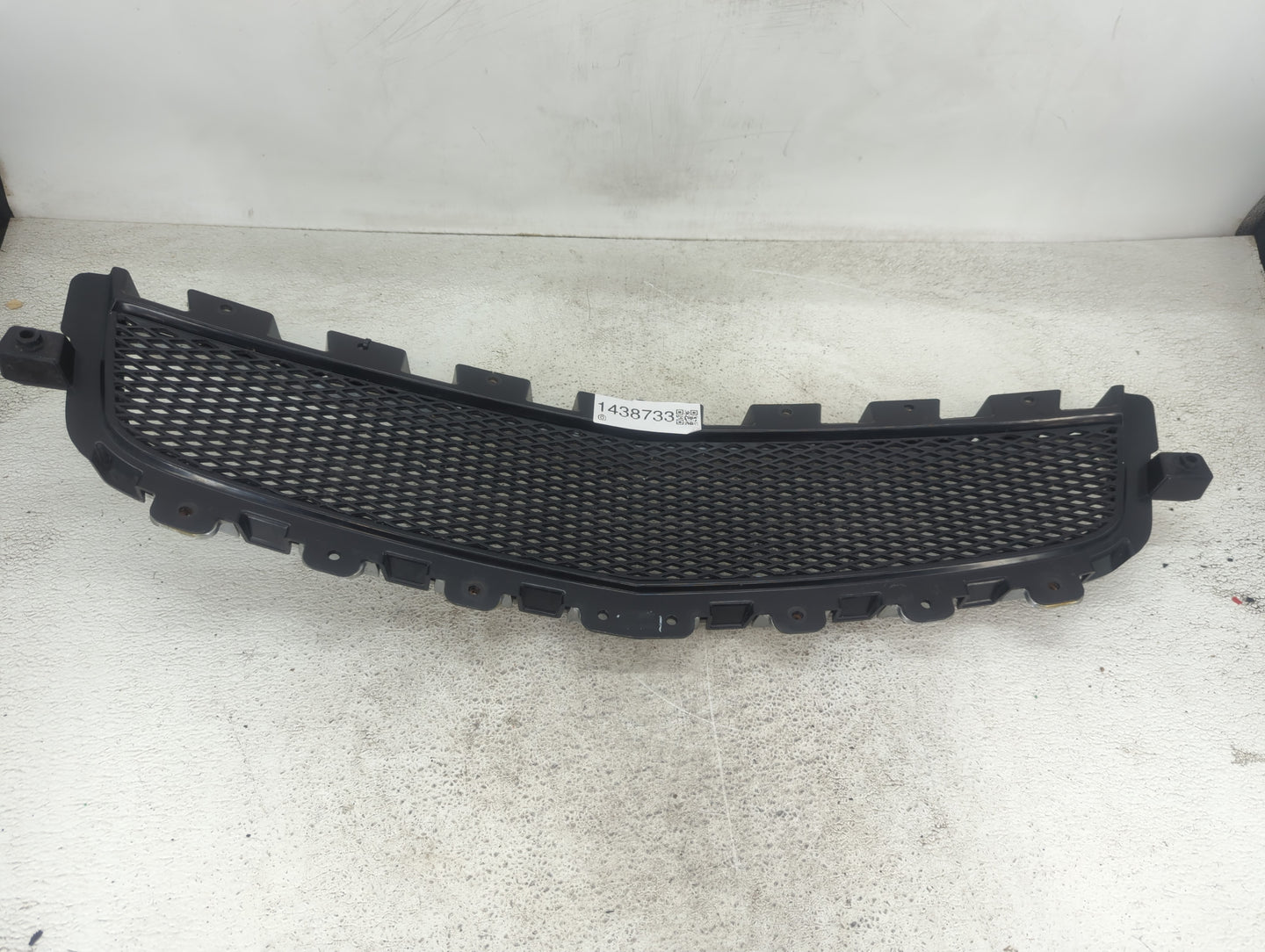 2008-2012 Chevrolet Malibu Front Grille Bumper Not Included - Oemusedautoparts1.com