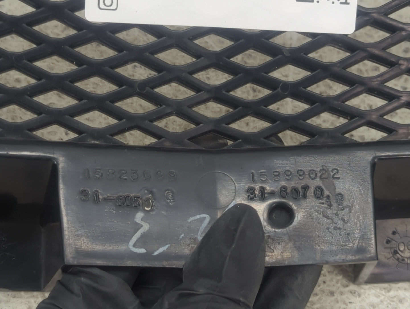 2008-2012 Chevrolet Malibu Front Grille Bumper Not Included - Oemusedautoparts1.com