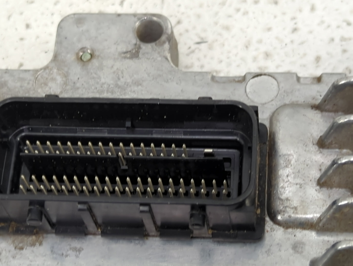 2007-2012 Chevrolet Malibu PCM Engine Control Computer ECU ECM PCU OEM P/N:12638026 12612397 Fits OEM Used Auto Parts - Oemu