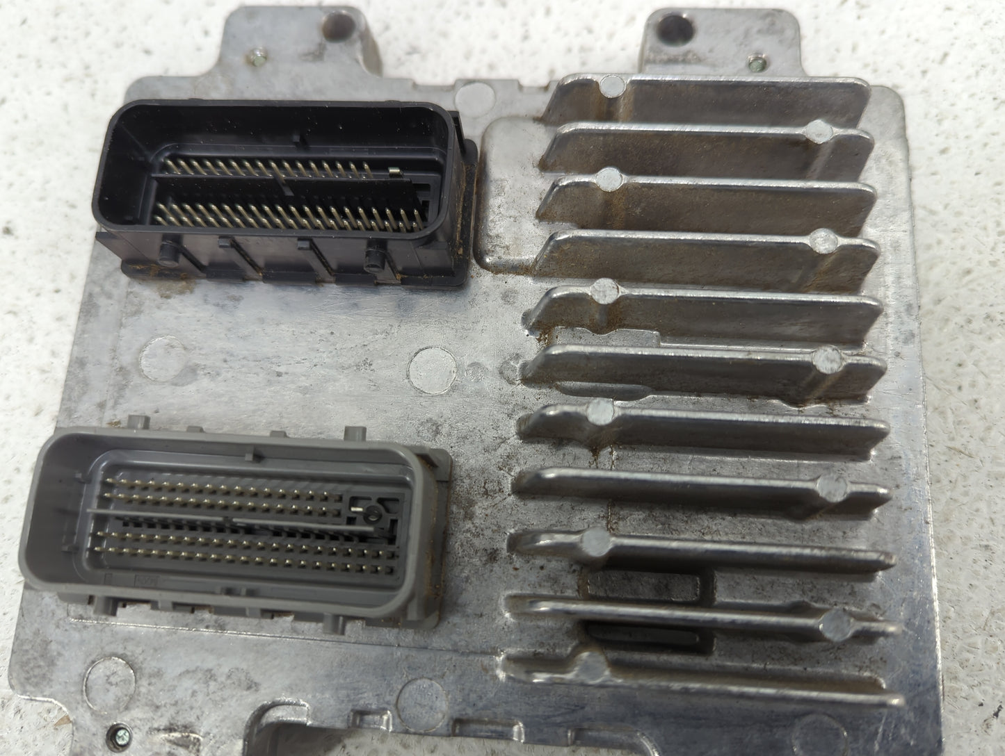 2007-2012 Chevrolet Malibu PCM Engine Control Computer ECU ECM PCU OEM P/N:12638026 12612397 Fits OEM Used Auto Parts - Oemu