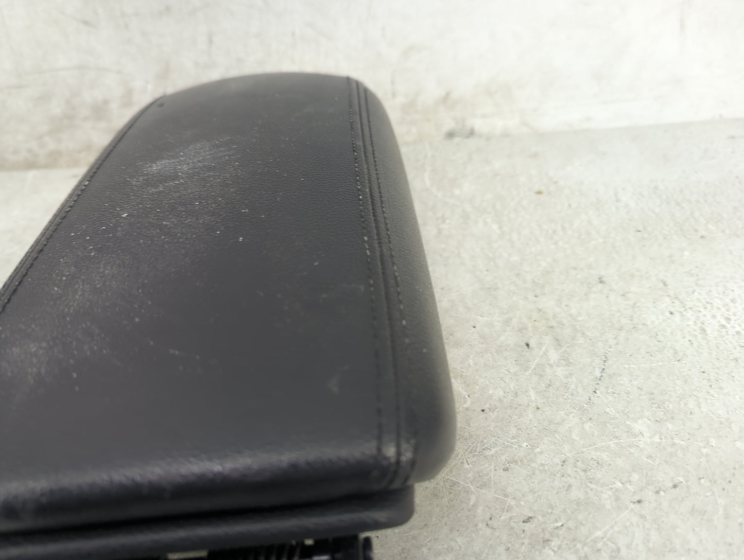 2012 Chevrolet Malibu Center Console Armrest Cover Lid Fits OEM Used Auto Parts - Oemusedautoparts1.com