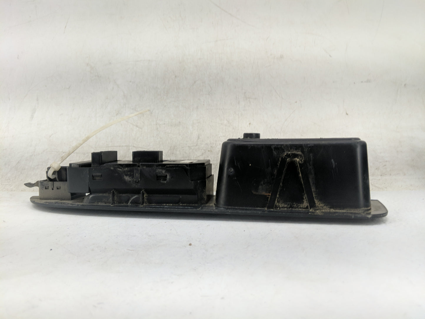2010-2012 Chevrolet Malibu Master Power Window Switch Replacement Driver Side Left P/N:20952783 16184313 Fits Fits 2010 2011