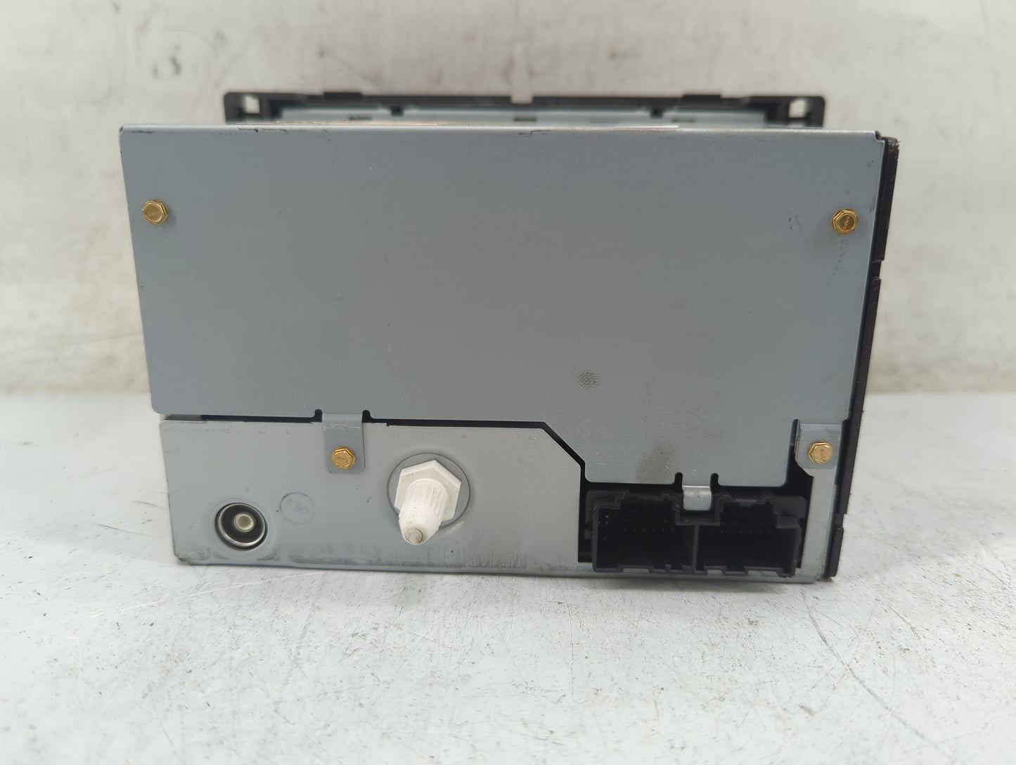 2009-2012 Chevrolet Malibu Radio AM FM Cd Player Receiver Replacement P/N:28152105 25833636 Fits Fits 2009 2010 2011 2012 OE