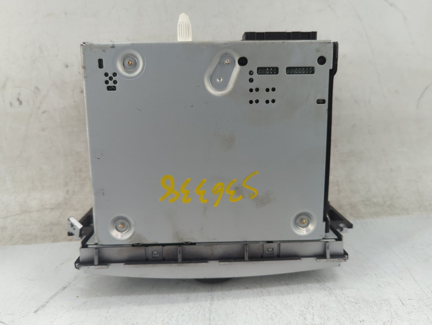 2009-2012 Chevrolet Malibu Radio AM FM Cd Player Receiver Replacement P/N:28152105 25833636 Fits Fits 2009 2010 2011 2012 OE