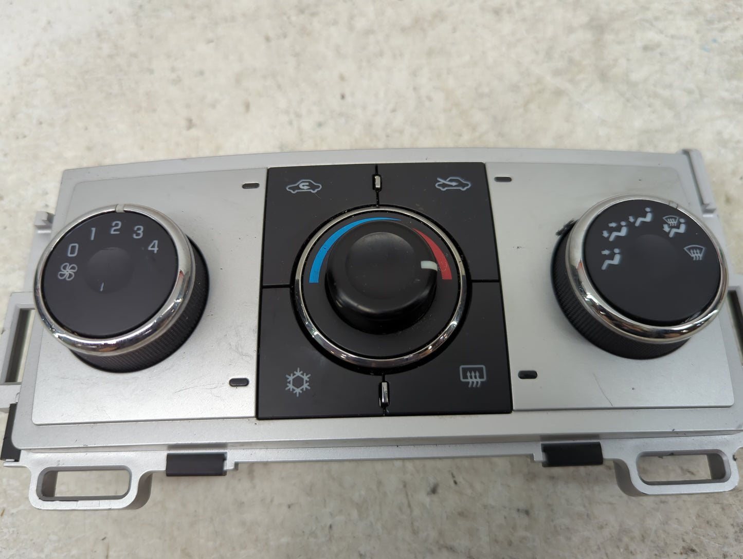 2008-2012 Chevrolet Malibu Climate Control Module Temperature AC/Heater Replacement P/N:28272781 20964036 Fits OEM Used Auto