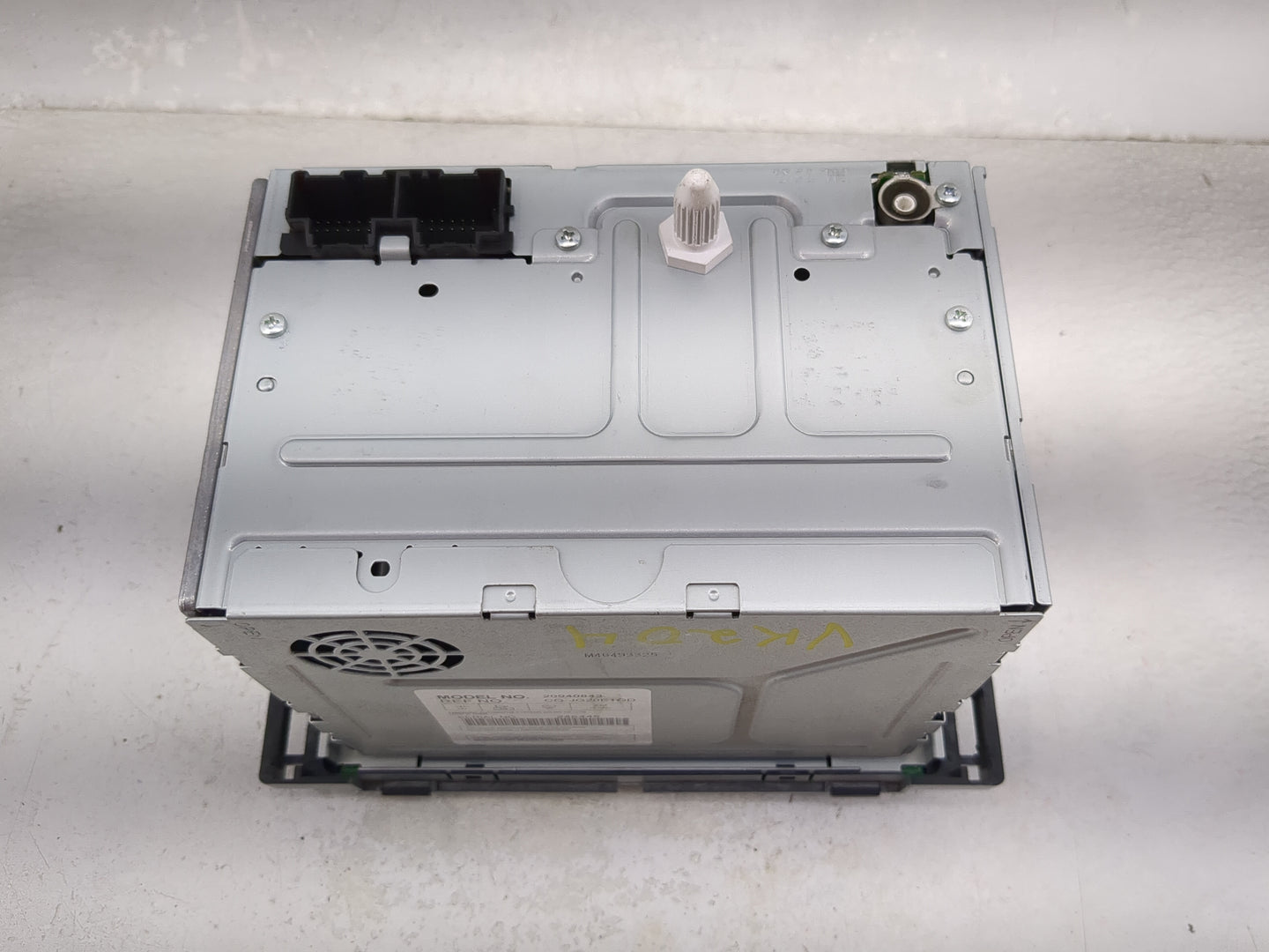 2009-2012 Chevrolet Malibu Radio AM FM Cd Player Receiver Replacement P/N:20940843 CQ-JG20E1GD Fits Fits 2009 2010 2011 2012
