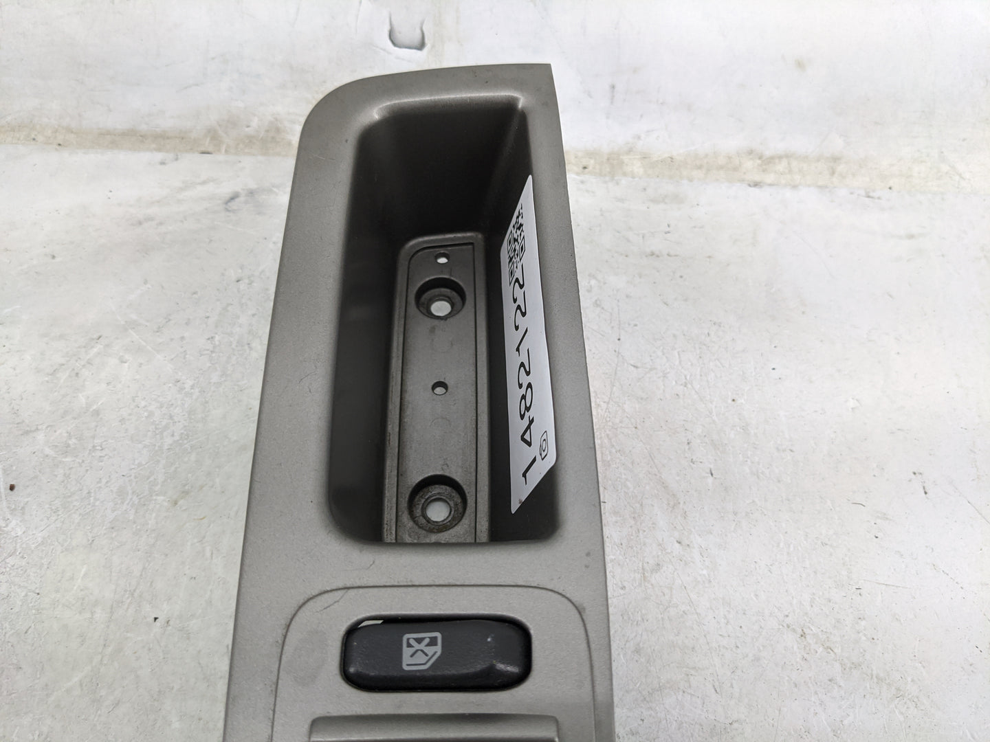 2010-2012 Chevrolet Malibu Master Power Window Switch Replacement Driver Side Left P/N:25993399 Fits Fits 2010 2011 2012 OEM