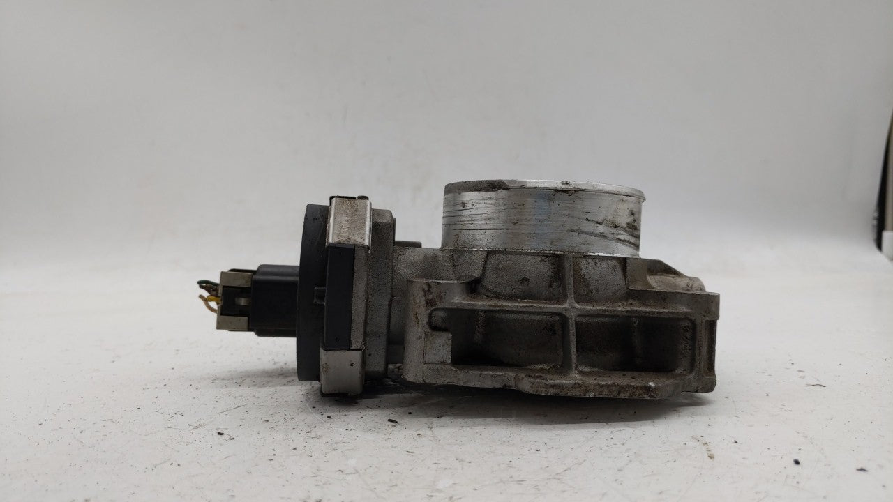 2008-2012 Chevrolet Malibu Throttle Body P/N:186AA Fits Fits 2007 2008 2009 2010 2011 2012 OEM Used Auto Parts - Oemusedauto