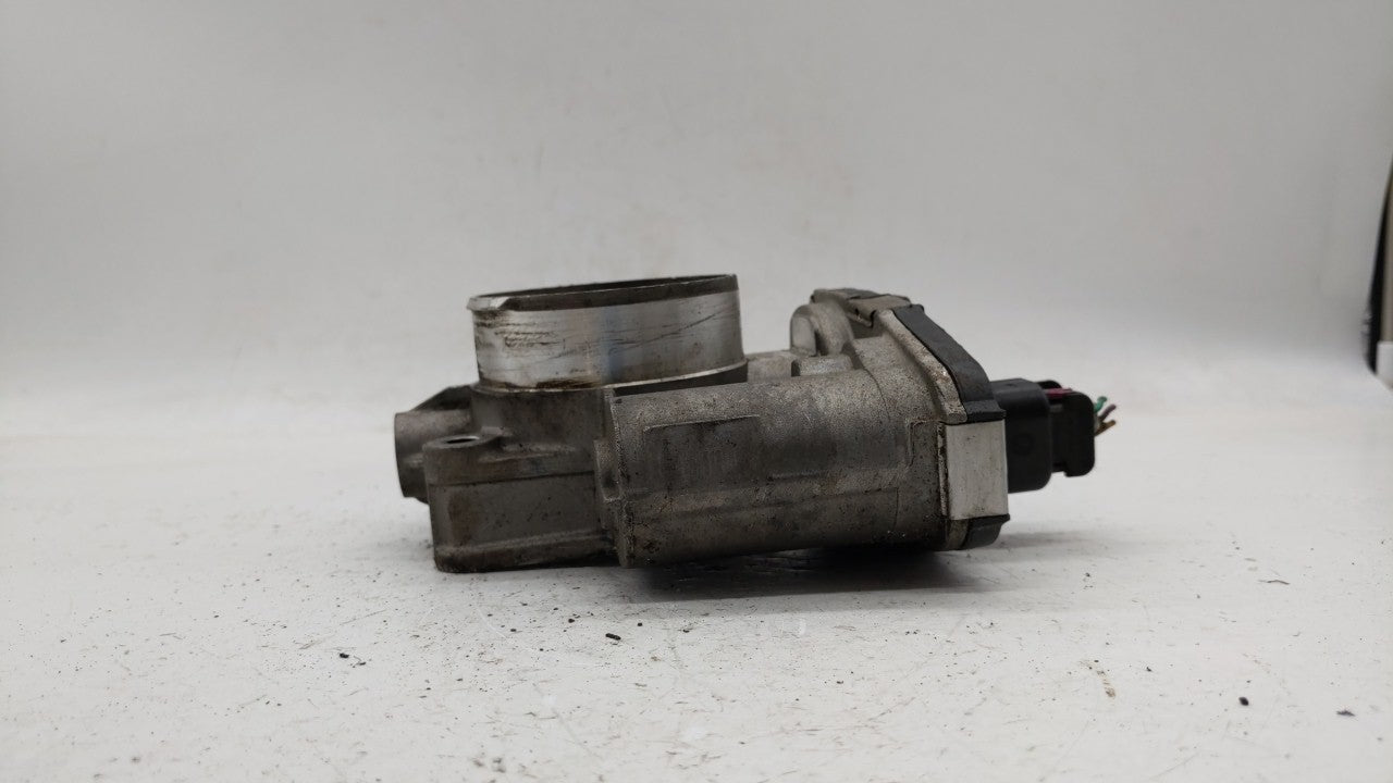 2008-2012 Chevrolet Malibu Throttle Body P/N:186AA Fits Fits 2007 2008 2009 2010 2011 2012 OEM Used Auto Parts - Oemusedauto