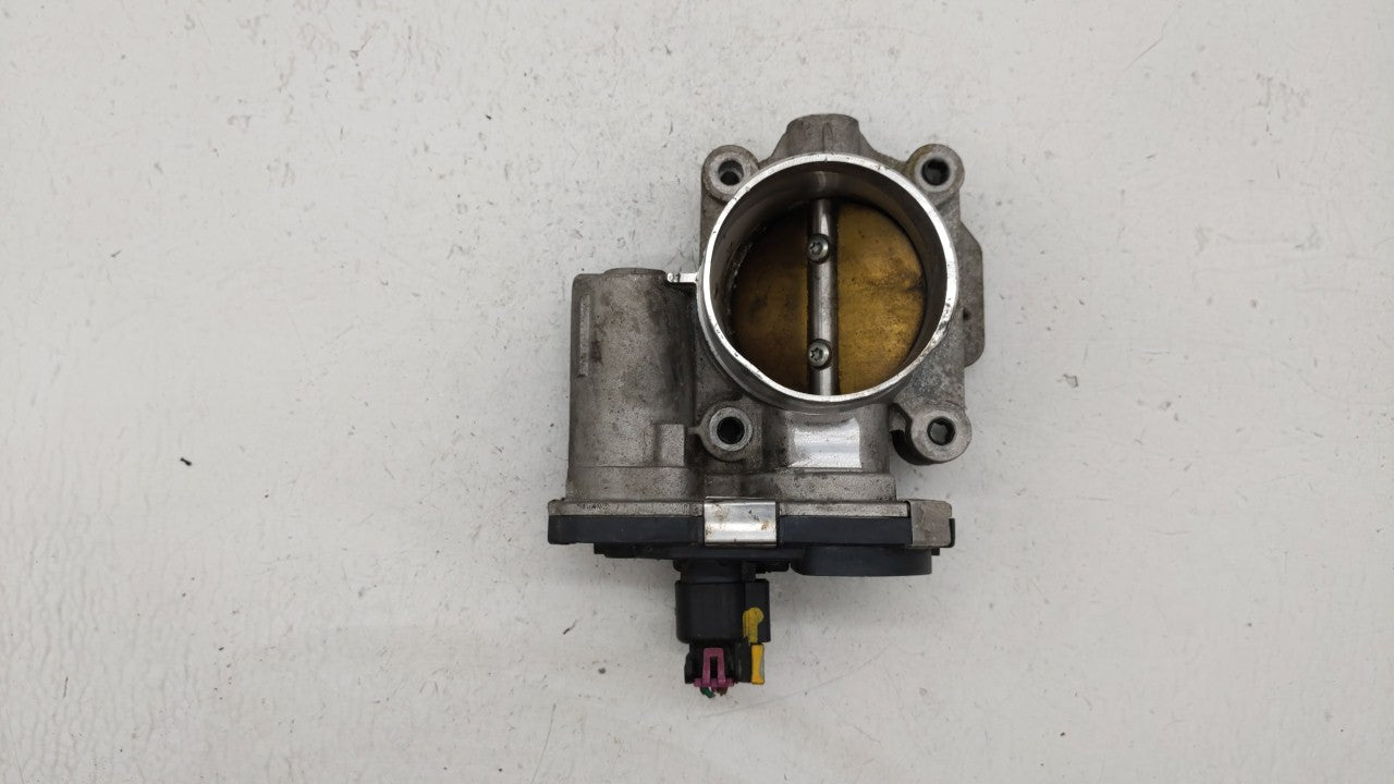 2008-2012 Chevrolet Malibu Throttle Body P/N:186AA Fits Fits 2007 2008 2009 2010 2011 2012 OEM Used Auto Parts - Oemusedauto