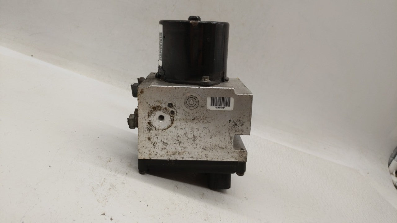 2012 Chevrolet Malibu ABS Pump Control Module Replacement P/N:22799743 22800233 Fits OEM Used Auto Parts - Oemusedautoparts1