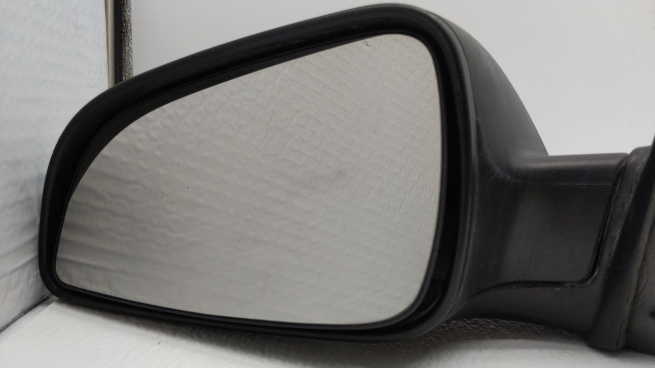 2008-2012 Chevrolet Malibu Driver Side View Mirror - Left Door Mirror OEM Used - Oemusedautoparts1.com