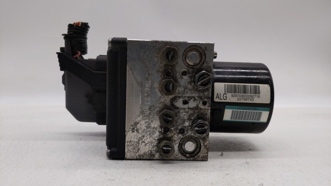 2012 Chevrolet Malibu ABS Pump Control Module Replacement P/N:22799743 22800233 Fits OEM Used Auto Parts - Oemusedautoparts1