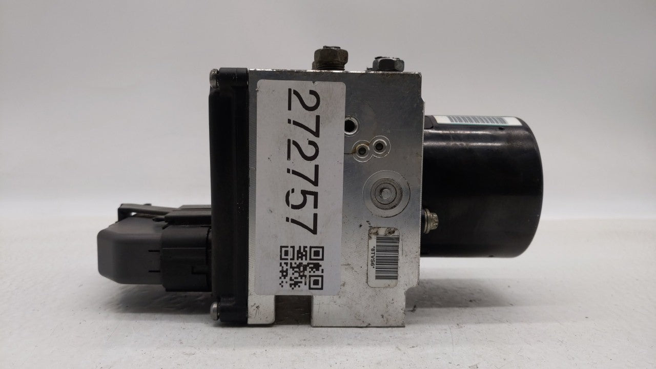 2012 Chevrolet Malibu ABS Pump Control Module Replacement P/N:22799743 22800233 Fits OEM Used Auto Parts - Oemusedautoparts1