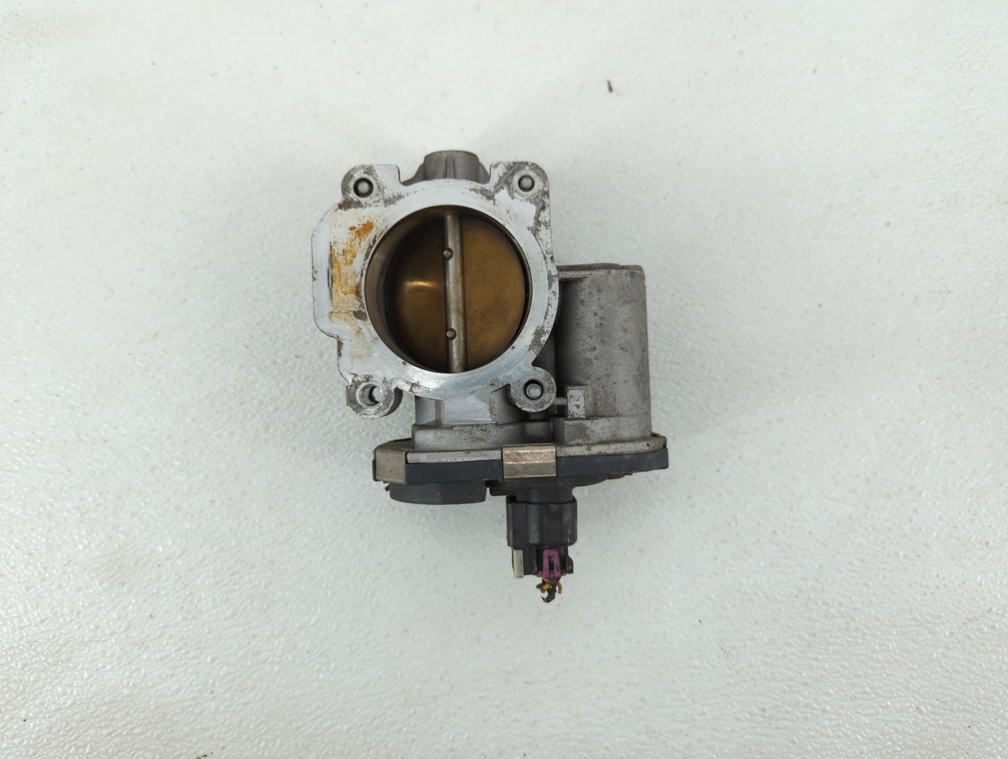 2008-2012 Chevrolet Malibu Throttle Body P/N:9B4G-9F991-A 668AA, 186AA Fits Fits 2007 2008 2009 2010 2011 2012 OEM Used Auto