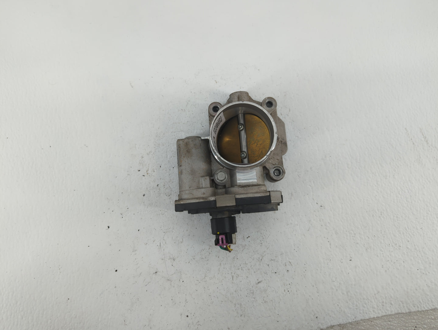 2008-2012 Chevrolet Malibu Throttle Body P/N:9B4G-9F991-A 668AA, 186AA Fits Fits 2007 2008 2009 2010 2011 2012 OEM Used Auto