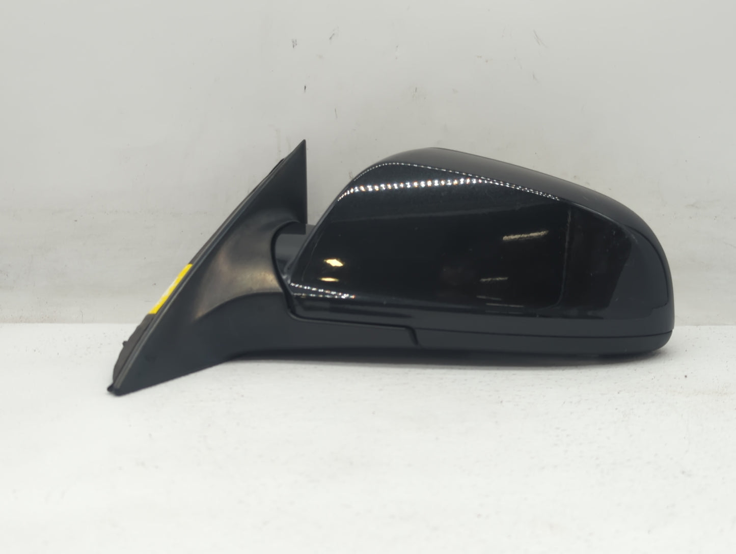2008-2012 Chevrolet Malibu Driver Side View Mirror - Left Door Mirror OEM Used - Oemusedautoparts1.com