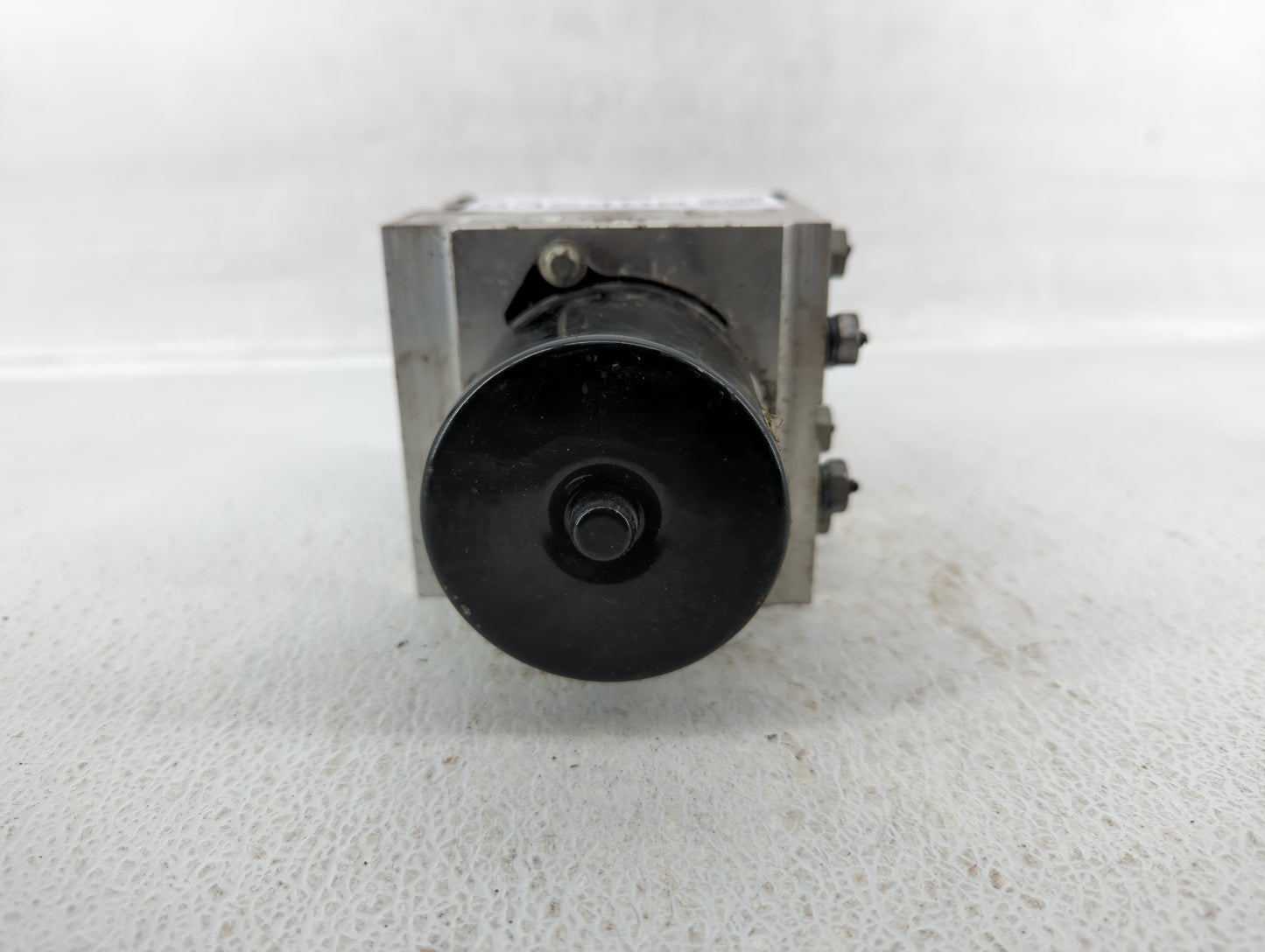 2012 Chevrolet Malibu ABS Pump Control Module Replacement P/N:22800233 Fits OEM Used Auto Parts - Oemusedautoparts1.com
