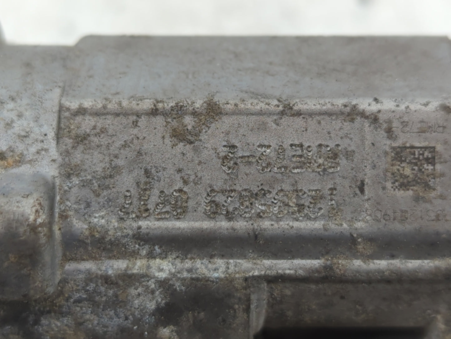 2008-2012 Chevrolet Malibu Throttle Body P/N:RME72-2B Fits Fits 2007 2008 2009 2010 2011 2012 2013 2014 OEM Used Auto Parts 